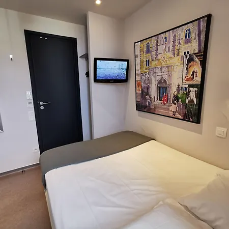 7art 3* Cannes