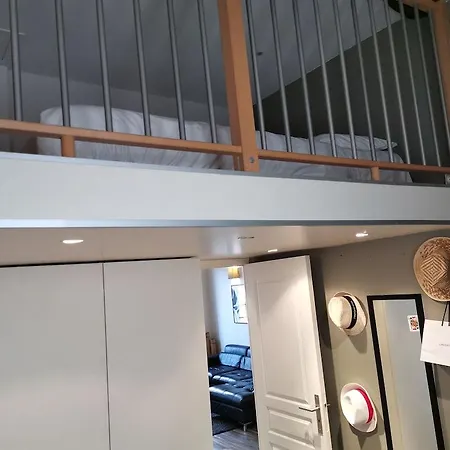 7阿特酒店 酒店 戛纳