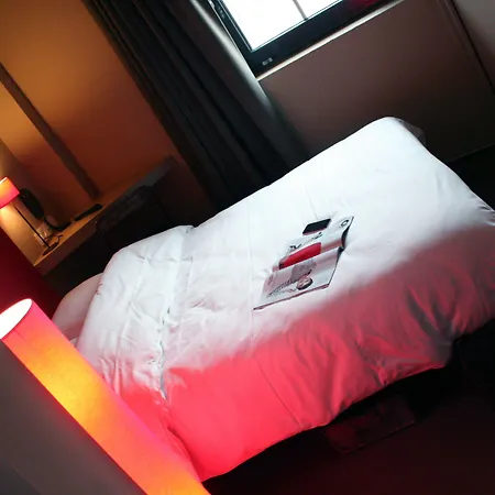 7阿特酒店 戛纳