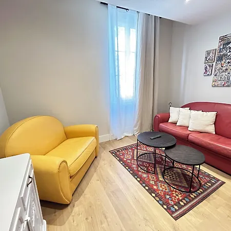 7阿特酒店 戛纳